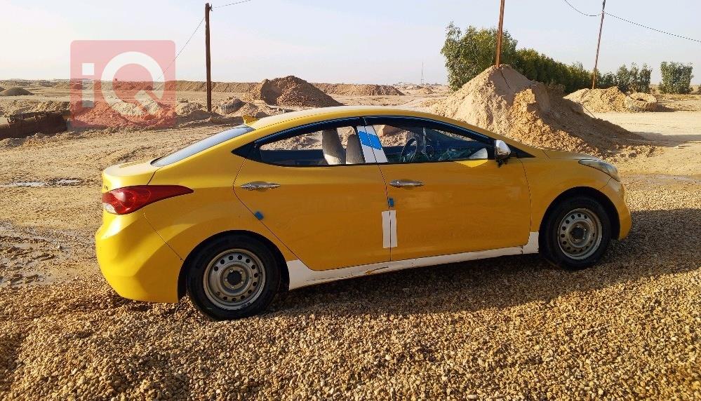 هیۆندای ئەلەنترا